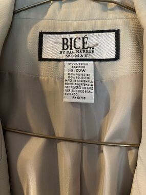 Bicé by Sag Harbor Woman Light Moss Blazer